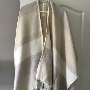 NWT Limited brand poncho sweater